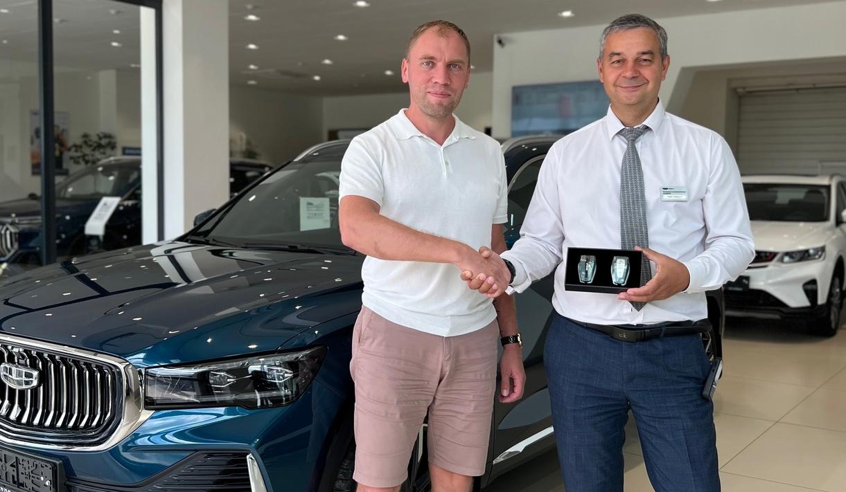 Новый Geely Monjaro в комплектации Exclusive Новый Geely Monjaro в комплектации Exclusive
